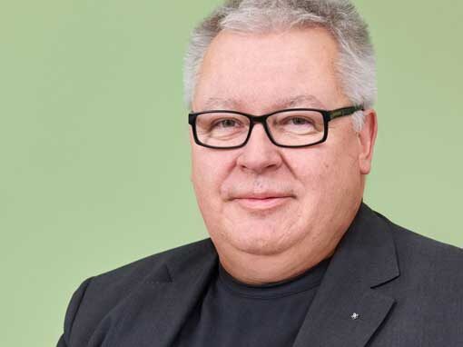 Dr. Stefan Knupfer<span class="o">AOK PLUS</span><span class="f">Vorstand</span>
